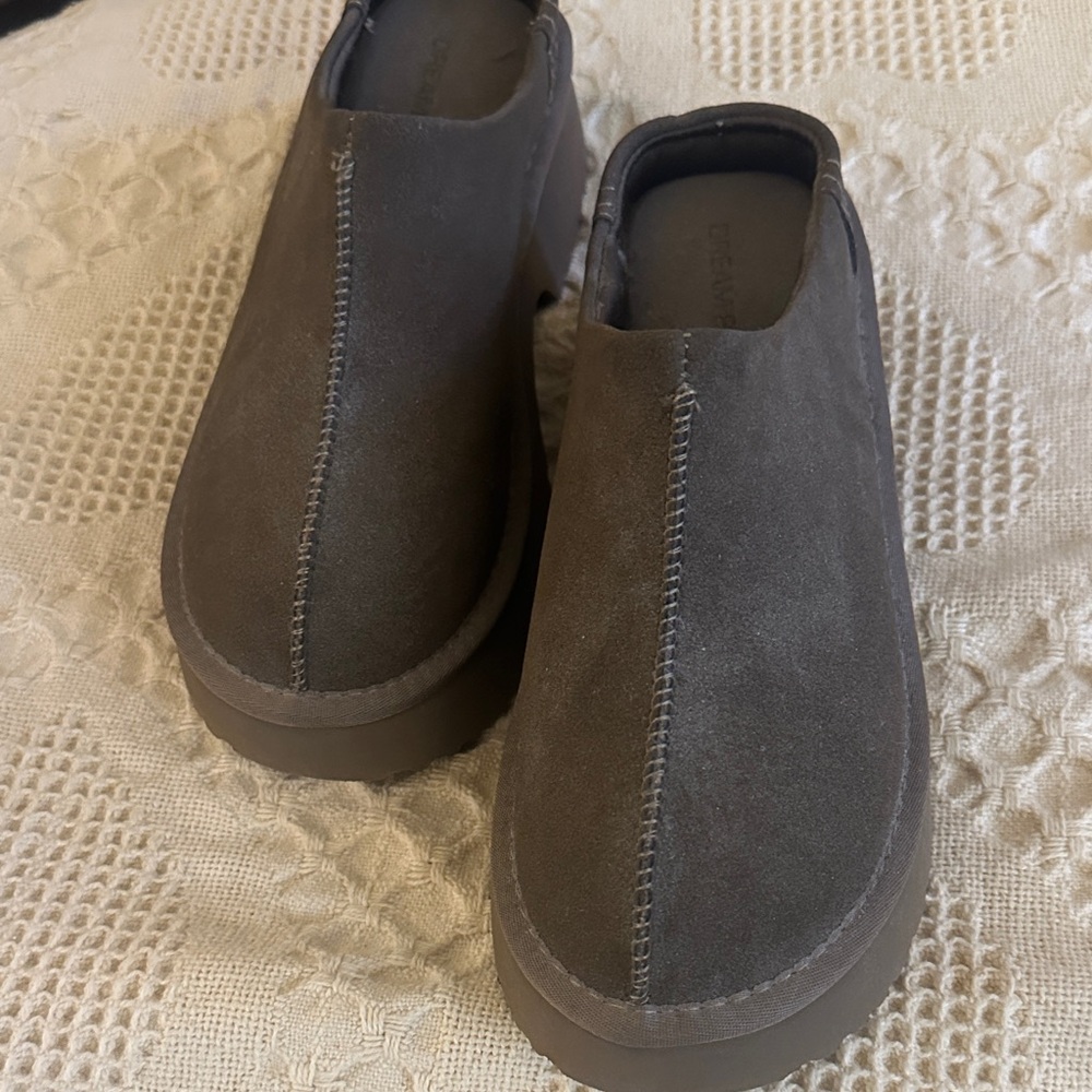 Dream Pairs Women's Suede Slip-On Mules - Dark Brown